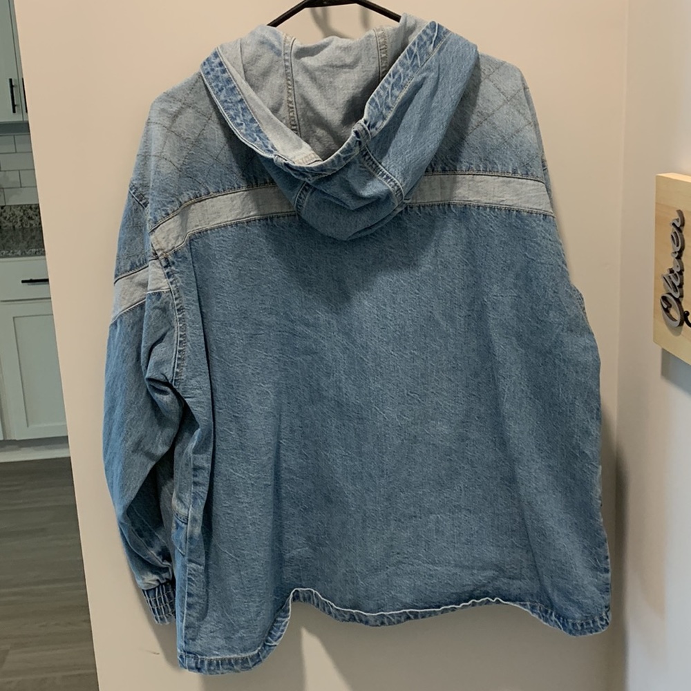 american eagle denim jacket - image 2